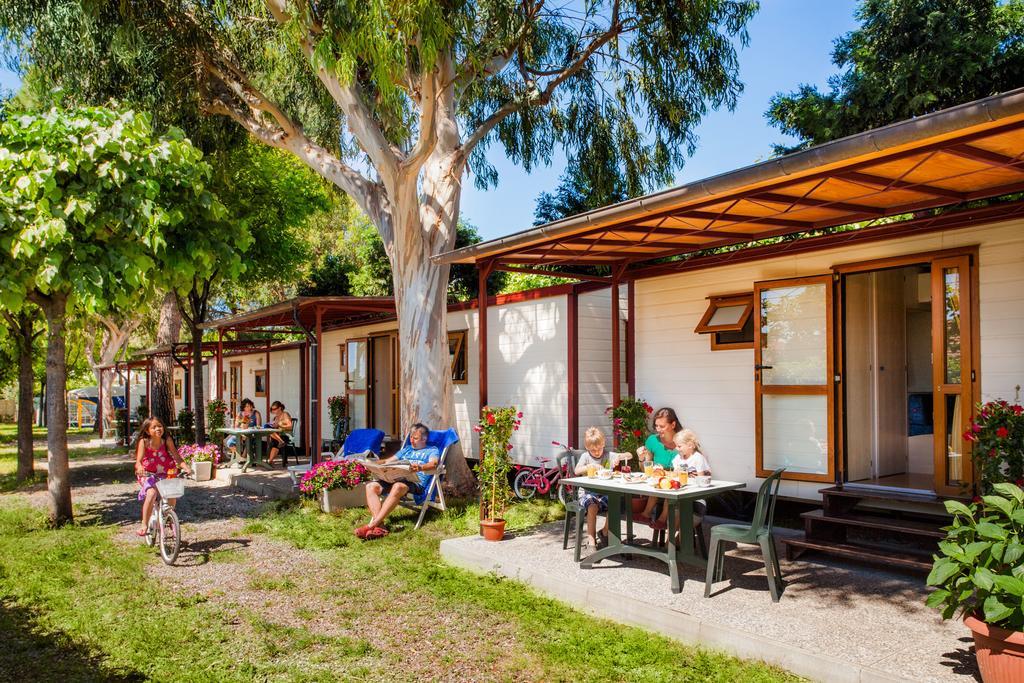 Camping Baciccia Otel Ceriale Dış mekan fotoğraf